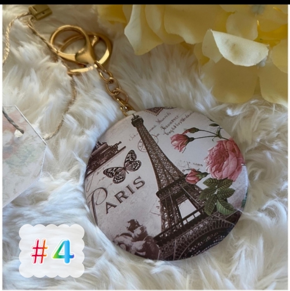 Vanity Mirror Keychains. - Picture 9 of 9